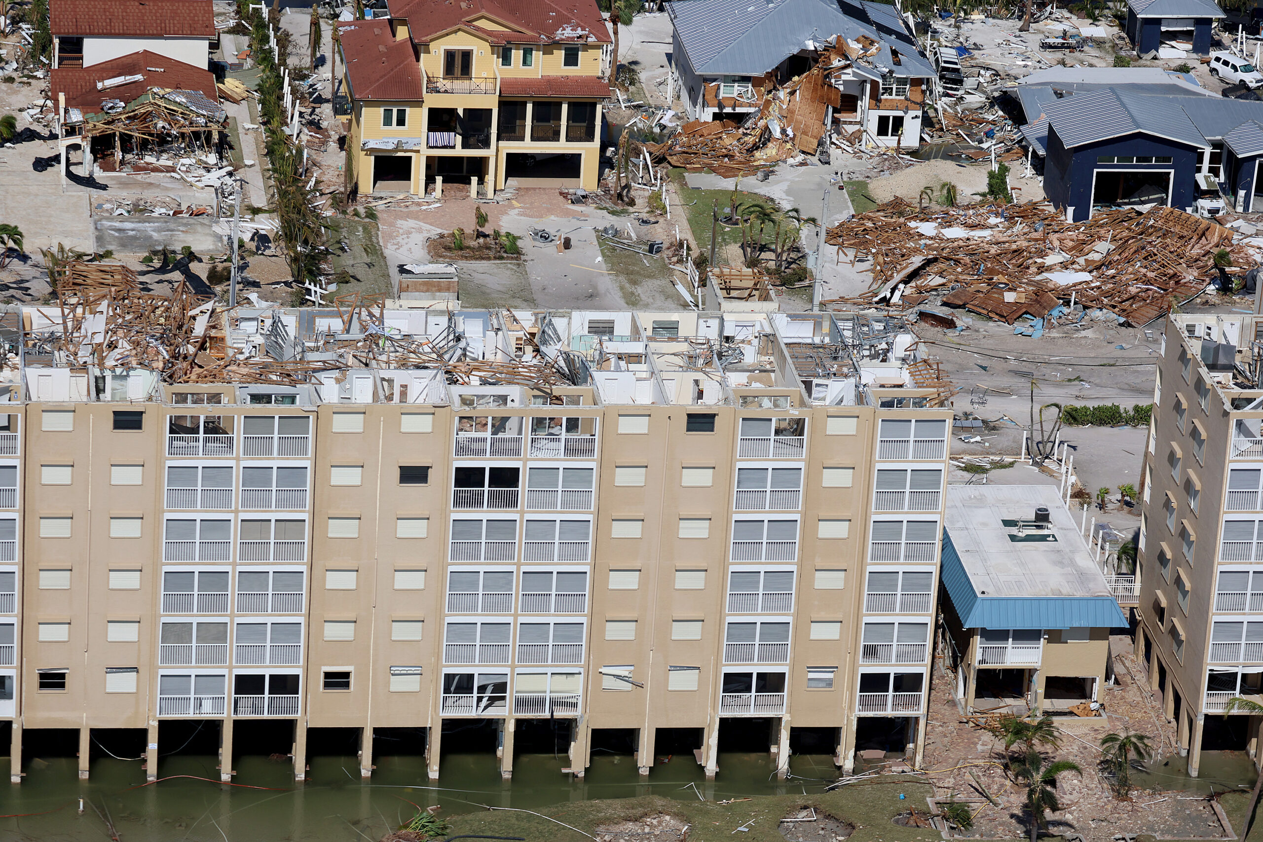 Managing Recovery Efforts After Hurricane Ian - HOAresources